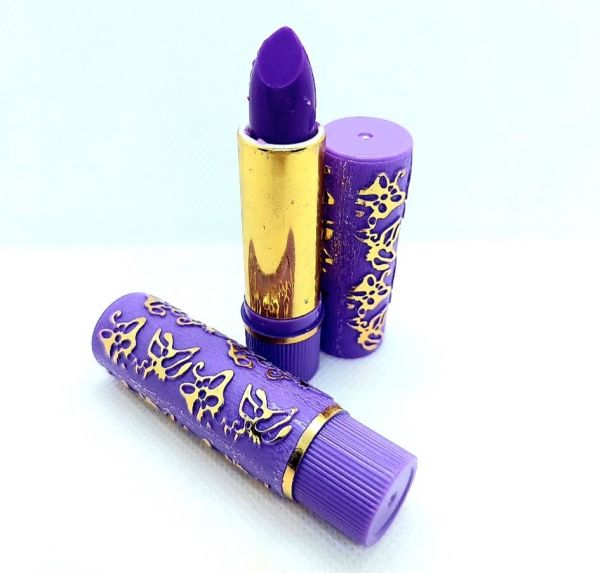 Magical Moroccan lipstick violet Budur